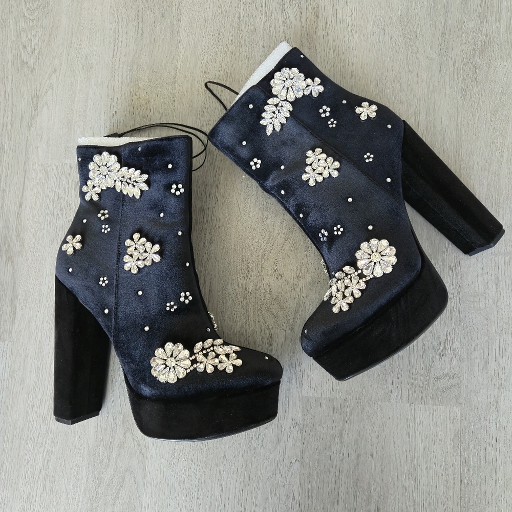 Express Elegant Black Floral Embellished Women's Platform Boots